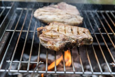 T-Bone chop domuz Barbekü ızgara