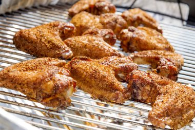 Tavuk kanadı Barbekü ızgara yemek dolaylı