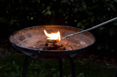 Gaz karanlıkta daha hafif ateşle ateşleme