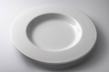 Yüksek kalınlıkta yuvarlak beyaz kase