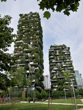 Milano'da Yeni Konut Binası- Dikey Orman