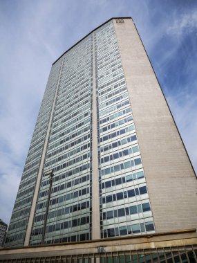 Mimar Gio Ponti Pirelli gökdelen