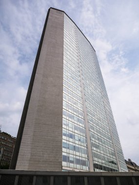 Mimar Gio Ponti Pirelli gökdelen