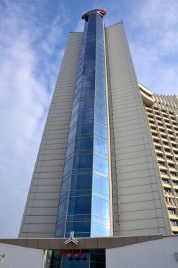 Yüksek katlı otel Minsk'te 
