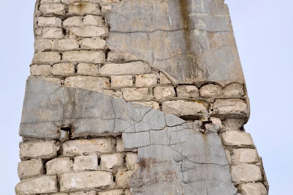 Fragment Van Een Toren Van Verlaten Vuurtoren Met Crumbled Pleister — Stockfoto