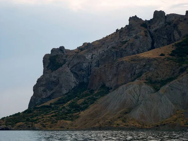 Paesaggio Maestoso Della Catena Montuosa Karadag Sulla Costa Crimea — Foto Stock