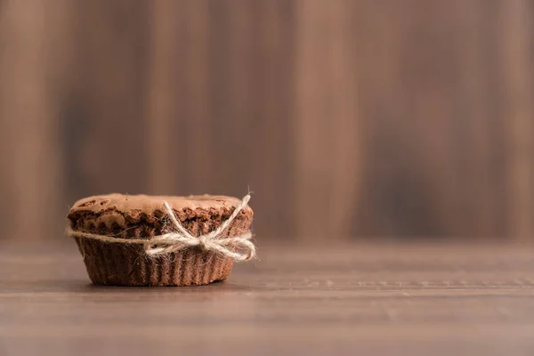 Masanın Üzerine Çikolata Lav Kek — Stok fotoğraf