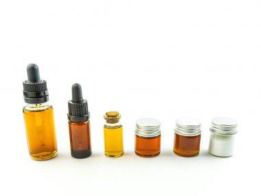 Çeşitli Tam spektrumlu Cbd Cannabidiol yağlar, reşin ve kristaller