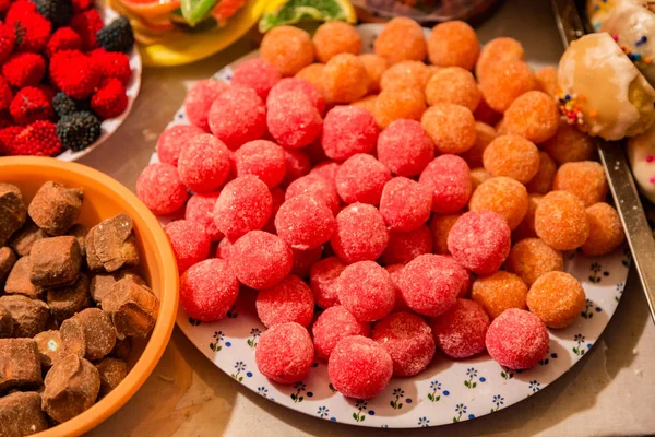 2014 日クエンカ エクアドルのコーパスクリスティのお祝いで伝統的なお菓子 — ストック写真