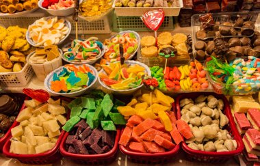 Corpus Christi şenlikte Cuenca Ekvator üzerinde 19 Haziran 2014 geleneksel tatlılar