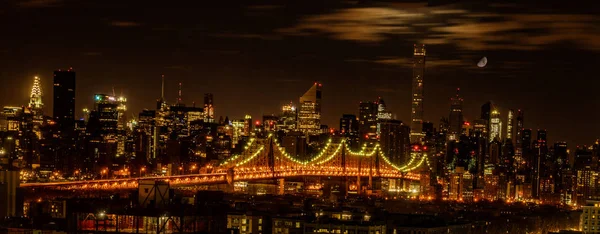 Brooklyn New York Mar 2018 Queensboro Bridge Seen Night Moon — Stock Photo, Image