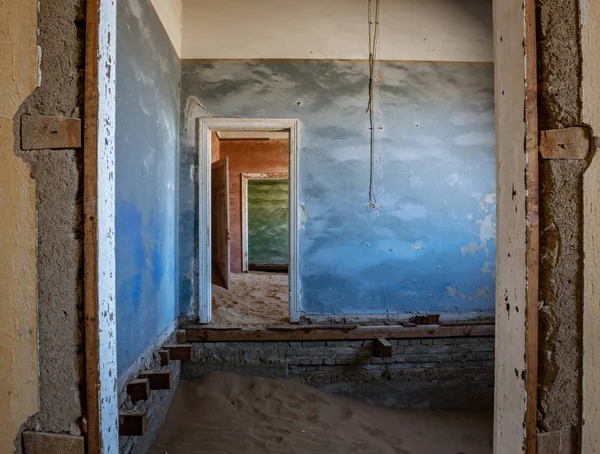 Песок Вторгся Захватил Комнаты Колманскоппе Намибия — стоковое фото