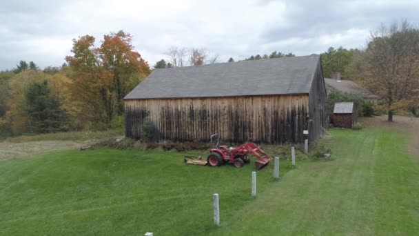 Aerial Drone - Fly Towards Old Barn and Tractor 4K. — Stock Video