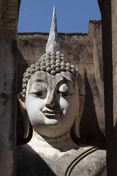 Szef Giant Buddha w Ayuthaya, Sukothai Tajlandii — Zdjęcie stockowe