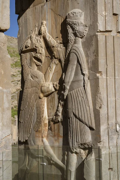 Persepolis'te Baz-Rölyef Oymalar — Stok fotoğraf