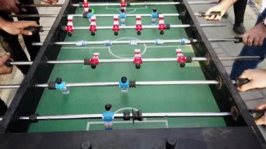 Tahran, İran - 2019-04-03 - Sokak Fuarı Eğlence 18 - Langırt 4 - Closeup