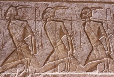 Kom Ombo Tapınağı'nda Taş Hiyeroglif Oymalar