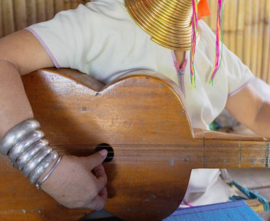 Bangkok, Tahiland - 2019-03-03 - Karen Long Neck Woman Portrait