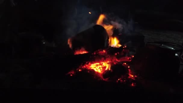 Wadi Rum obóz ogień w zwolnionym tempie 2 — Wideo stockowe