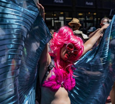San Francisco Gay Pride Parade - gay adam yürüyüşleri