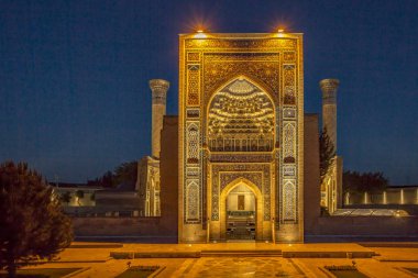 Semerkand, Özbekistan'a medrese