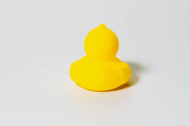Plastik Sarı Ördek - arkası dönük