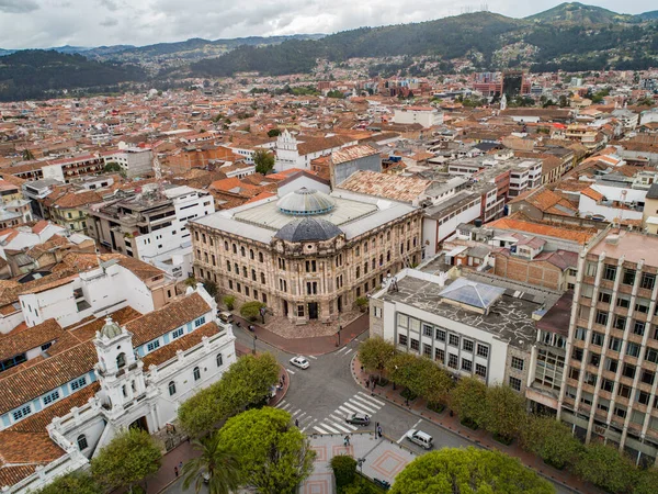 Cuenca, Ecuador - 21 de octubre de 2017 - Vista aérea de la icónica Alcaldía — Foto de Stock