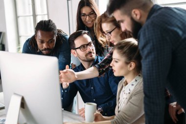 Office birlikte proje üzerinde çalışmaya Genç Mimarlar