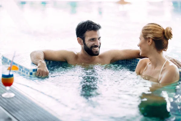Happy Attractive Couple Relaxing Spa Swimming Pool — Stock Photo, Image
