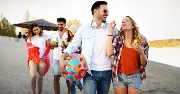 Fiends Tener Gran Tiempo Juntos Playa — Foto de Stock