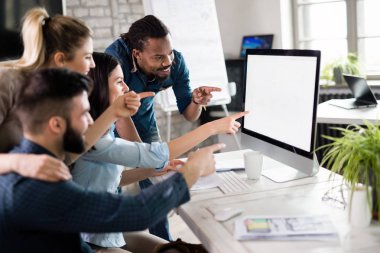 Office birlikte proje üzerinde çalışmaya Genç Mimarlar