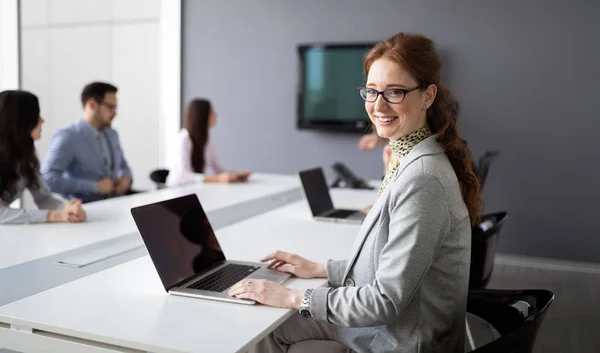 Conferentie Voor Ondernemers Jonge Ondernemers Modern Kantoor — Stockfoto