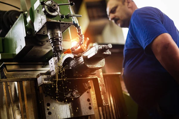 Fresado Metal Computarizado Utilizado Industria Del Automóvil — Foto de Stock