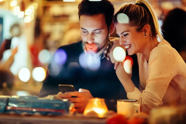 Romantic Young Couple Dating Pub Night — Stock Photo, Image