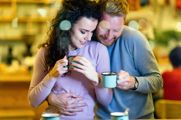 Romantica Coppia Felice Avendo Appuntamento Caffetteria — Foto Stock