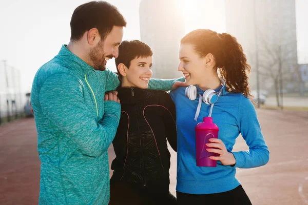 Group Healthy Sporty Determined Friends Training Together Outdoor — Stock Photo, Image