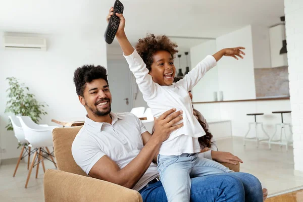 Happy Family Watches Movie While Sitting Couch — Stock Photo, Image