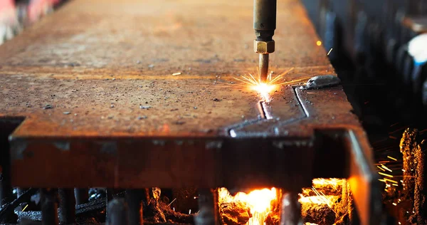 Haute Précision Cnc Coupe Gaz Tôle Dans Usine Industrie Métallique — Photo