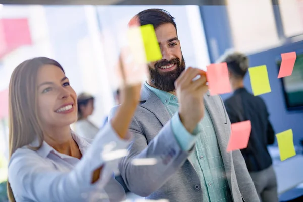 Stratégie Planification Des Gens Affaires Dans Bureau Moderne Ensemble — Photo