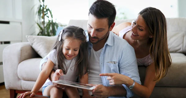 Portrait Happy Family Sharing Pizza Together Home — Stock Photo, Image