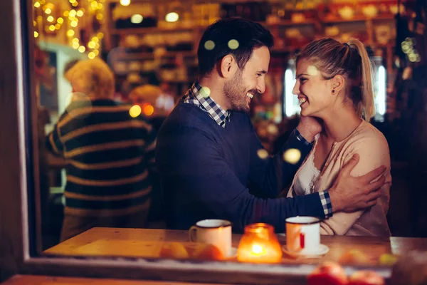 Romantic Young Couple Dating Pub Night — Stock Photo, Image