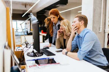 Ofiste işbirliği iş adamları