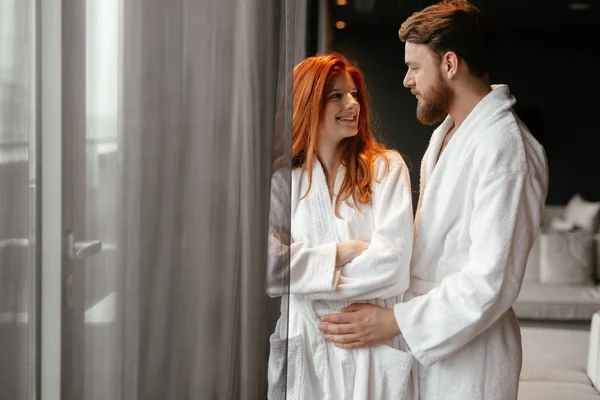 Beautiful Couple Enjoying Wellness Weekend Luxurious Resort — Stock Photo, Image