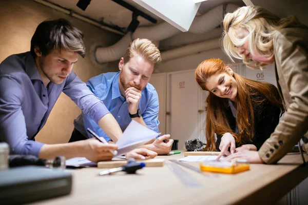 Team Samen Werken Project Het Delen Van Ideeën Werkplaats — Stockfoto