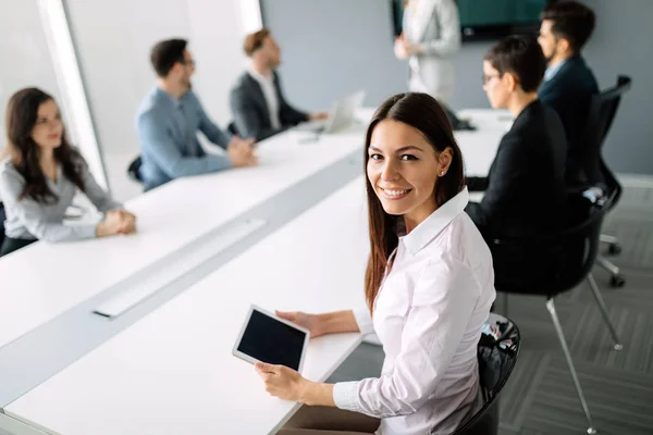 Grupo Arquitectos Empresarios Trabajando Juntos Haciendo Una Lluvia Ideas — Foto de Stock