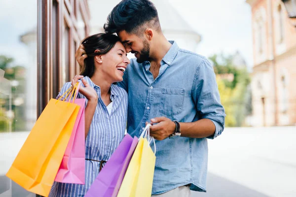 Happy Attractive Loving Couple Enjoy Spending Time Shopping Together — Stock Photo, Image