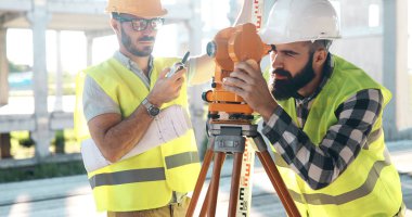 Site oluşturma, mimarlar ile tartışma İnşaat Mühendisleri