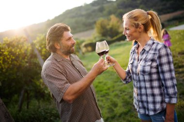 Şarap tatma winegrower aile