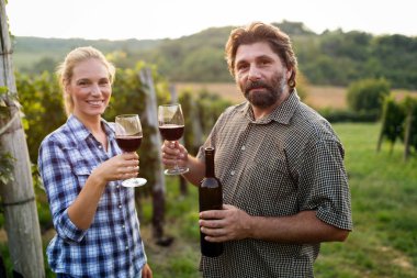 Şarap tatma winegrower aile