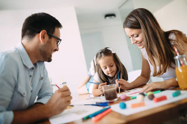 Famiglia Felice Divertirsi Insieme Casa — Foto Stock